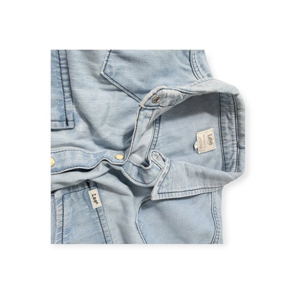 Lee Relaxed Fit Denim Crop Top Button Down Pockets SZ S Light Blue Long Sleeve - Picture 11 of 11